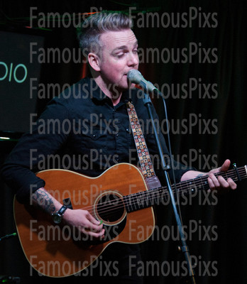 Greg Holden